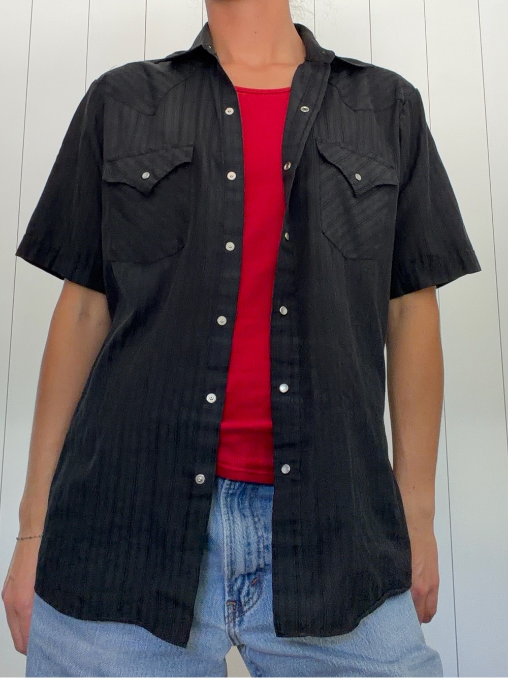 BLACK SHIRT
